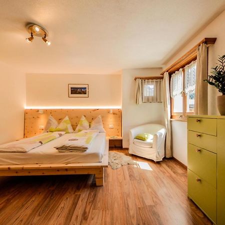 Apartmán Chasa Curtins Valchava Exteriér fotografie