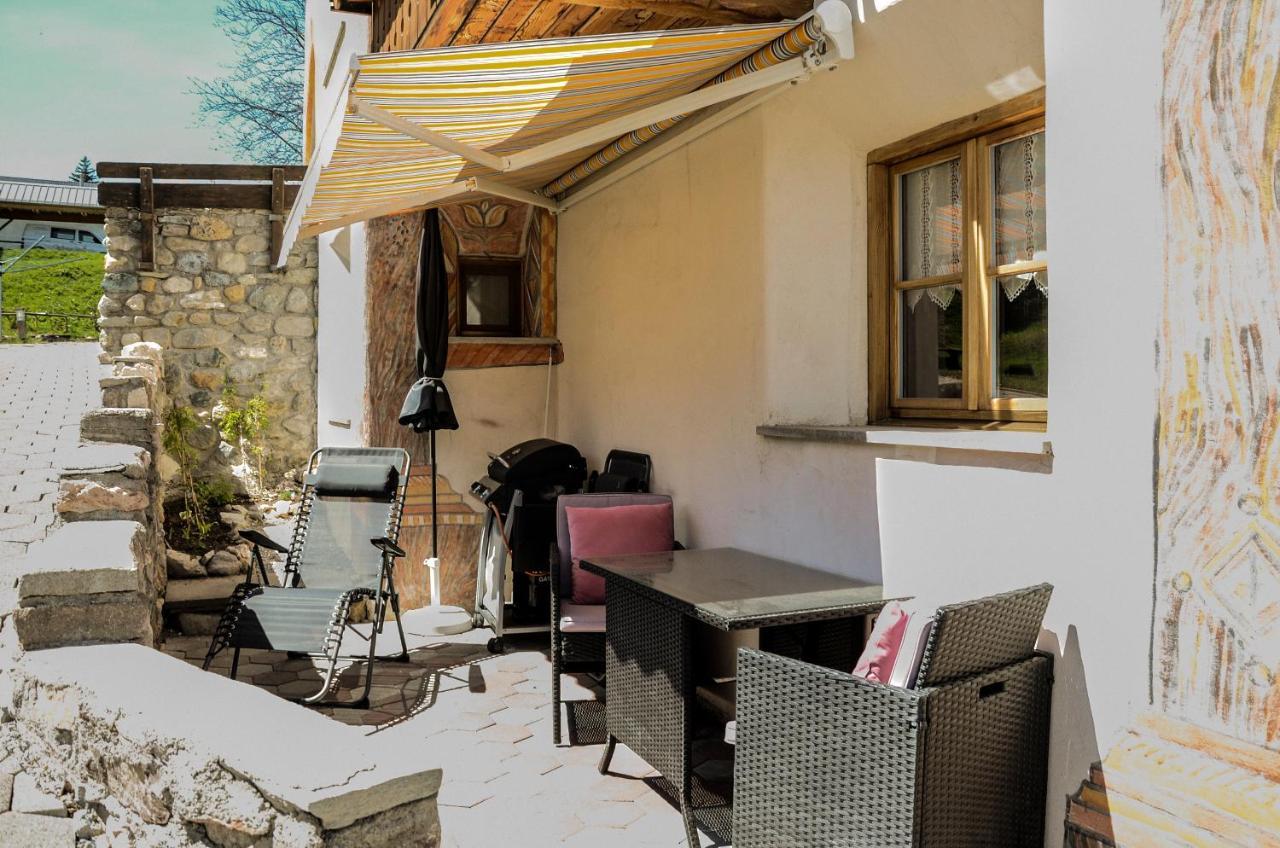Apartmán Chasa Curtins Valchava Exteriér fotografie